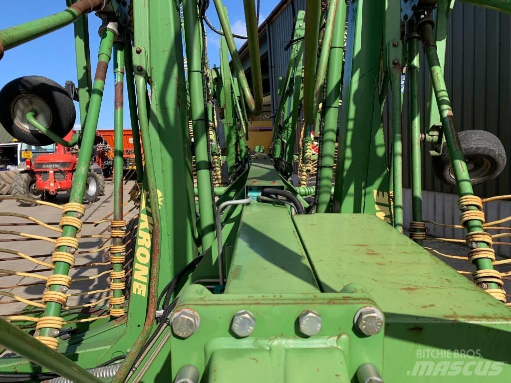 Krone Swadro 1400 Obračalniki in zgrabljalniki
