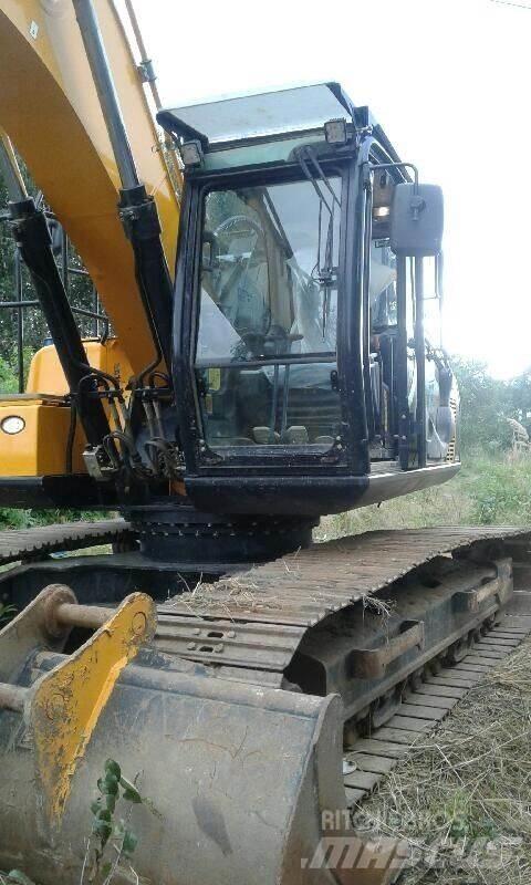 JCB JS220LC Bagri goseničarji