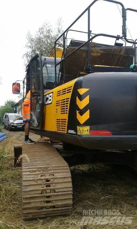JCB JS220LC Bagri goseničarji