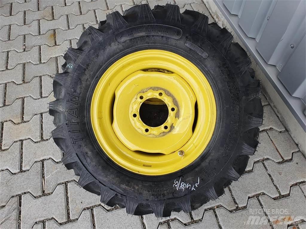 Titan 8-16 x2 Gume, kolesa in platišča