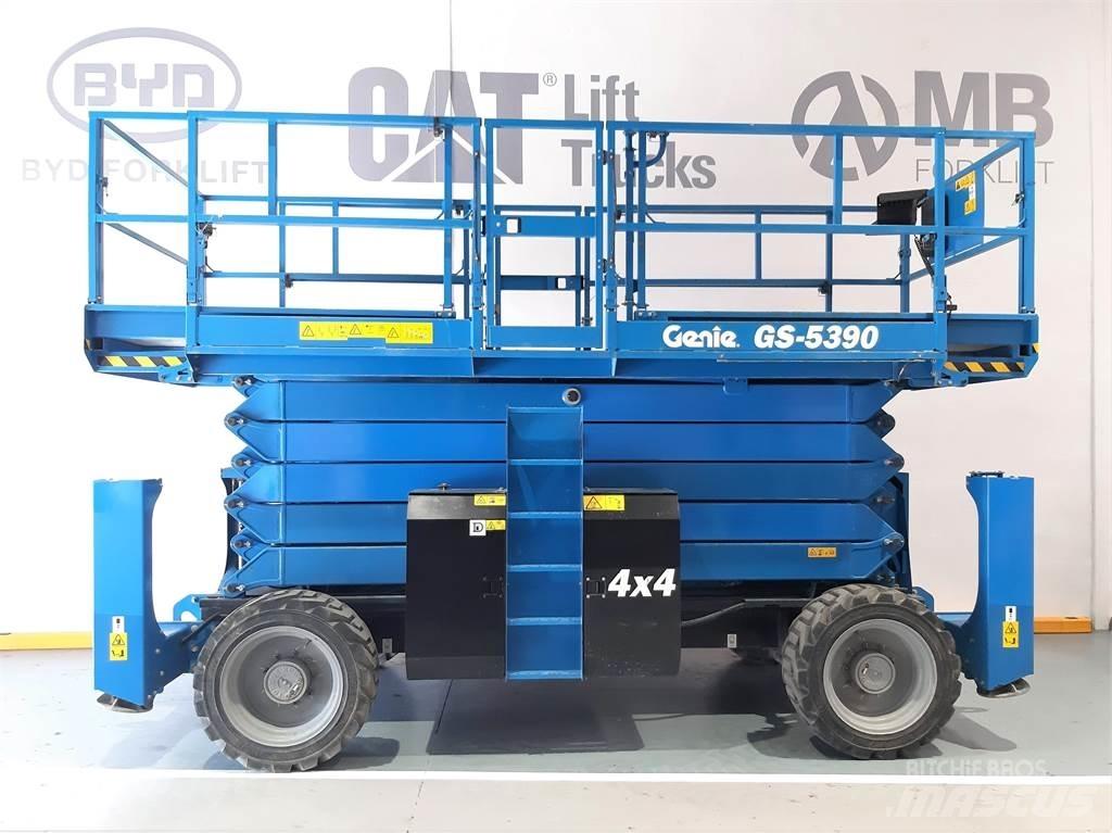 Genie GS5390RT Škarjaste dvižne ploščadi