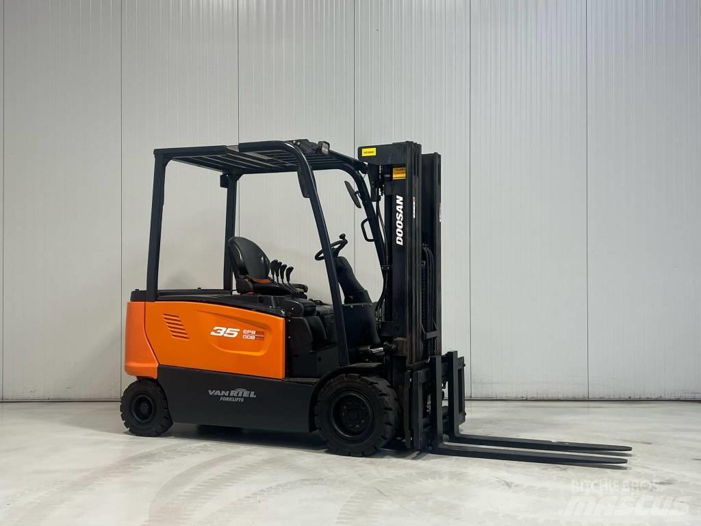 Doosan B35X-7 Električni viličarji