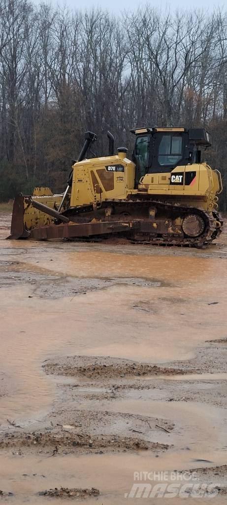 CAT D7E Buldožerji goseničarji