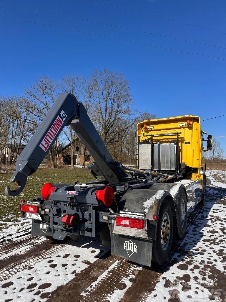 Scania R 440 Tovornjaki z žerjavom