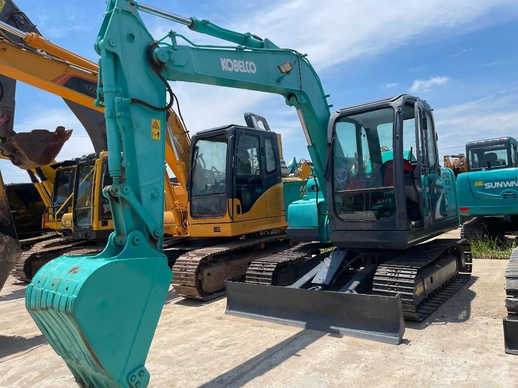 Kobelco SK 75 Bagri goseničarji