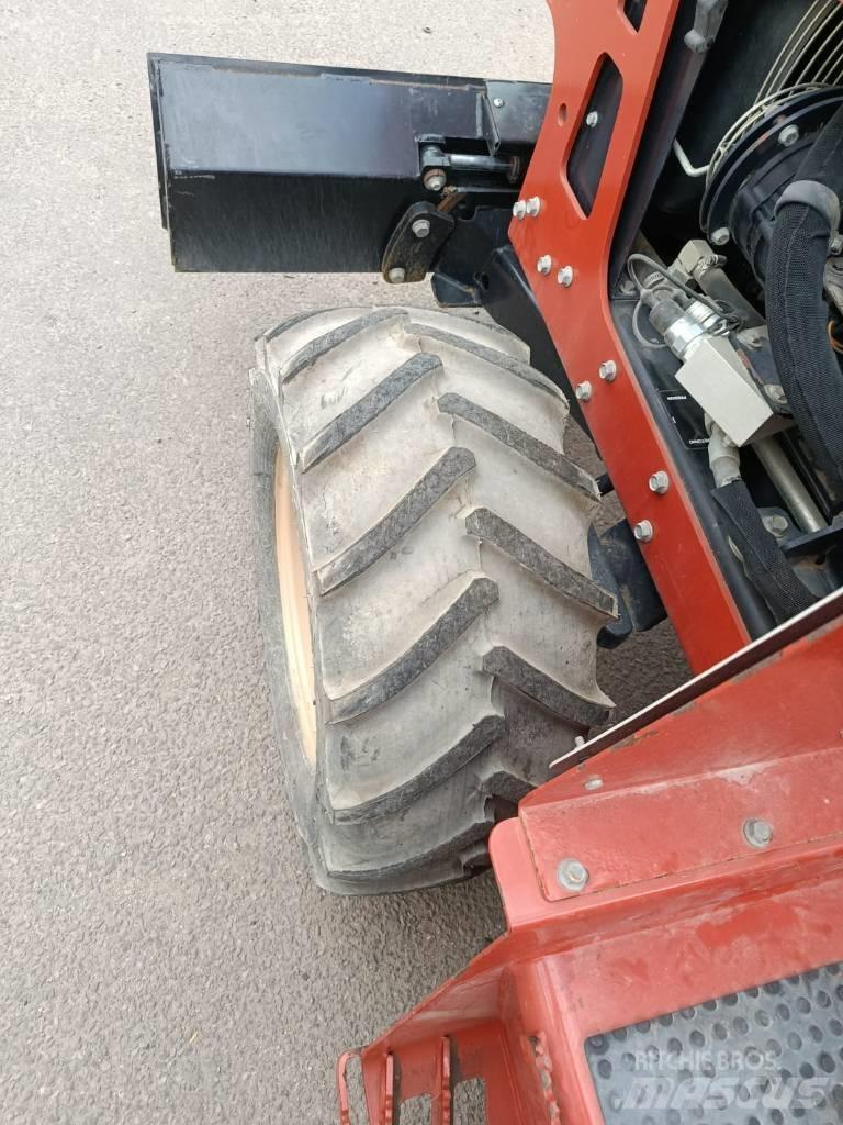 Ditch Witch RT 45 Freze za kopanje jarkov Trenčerji