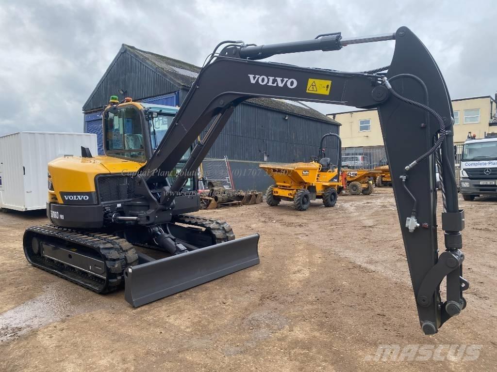 Volvo ECR 88 D PRO Midi bagri 7t – 12t