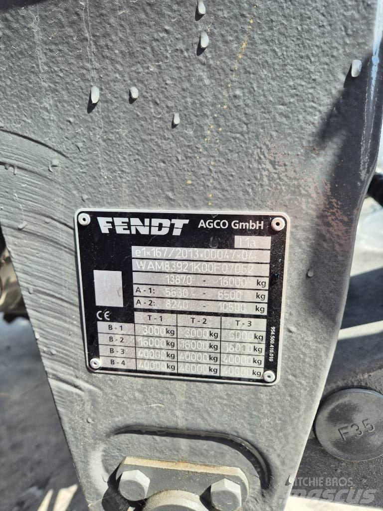 Fendt 822 S4 Traktorji