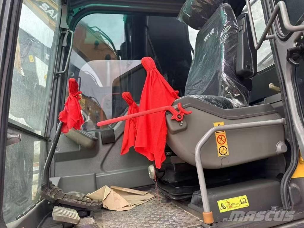 Volvo 240 Bagri goseničarji