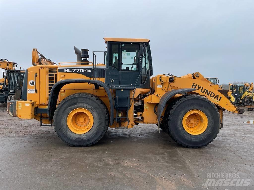 Hyundai HL 770-9 A Kolesni nakladalci