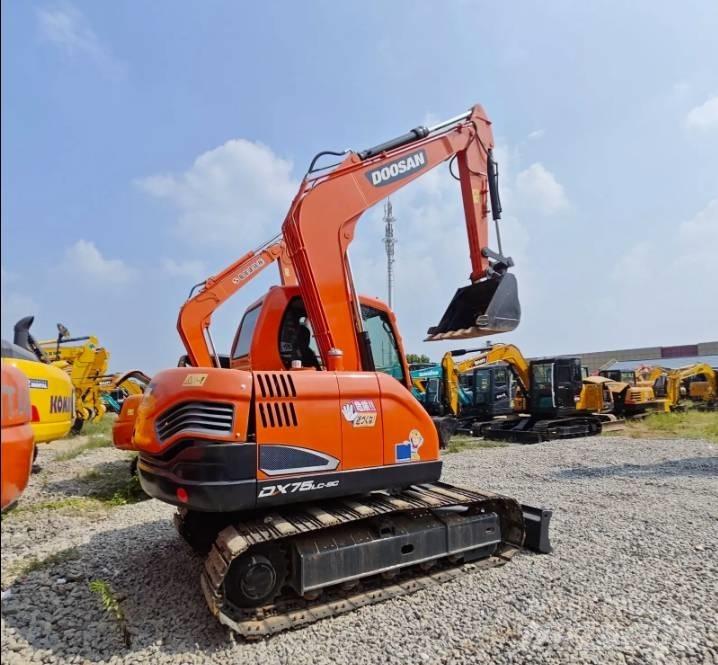 Doosan DX75-9C Midi bagri 7t – 12t