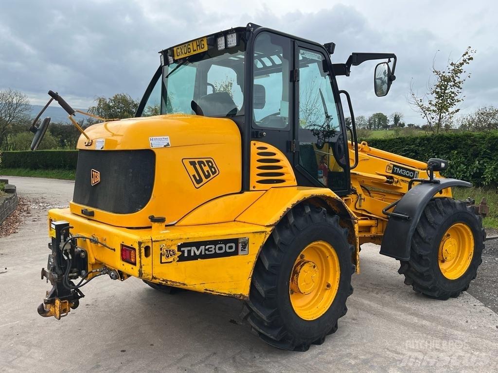 JCB TM 300 Kmetijski teleskopski nakladalci