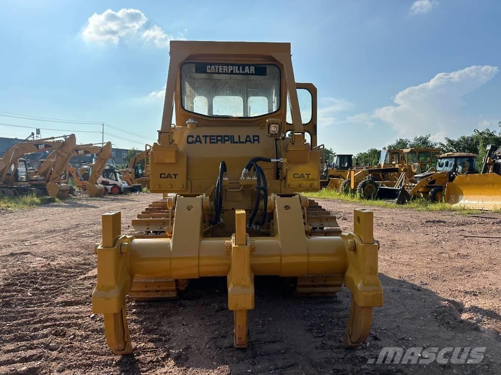 CAT D7G Buldožerji goseničarji