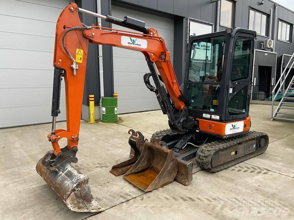 Hitachi ZX 33 U-6 Mini bagri <7t