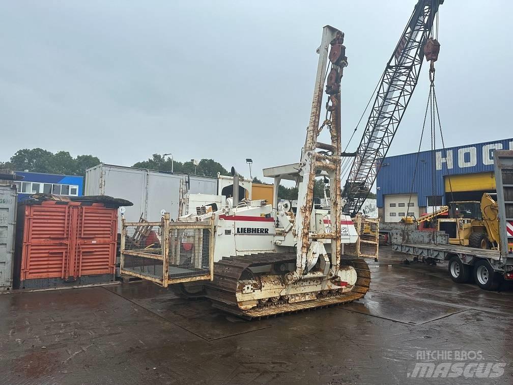 Liebherr RL 22 B Buldožerji za polaganje cevi