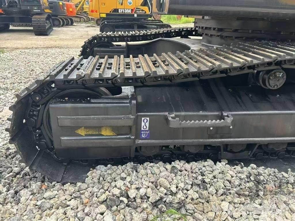 Volvo EC300 Bagri goseničarji