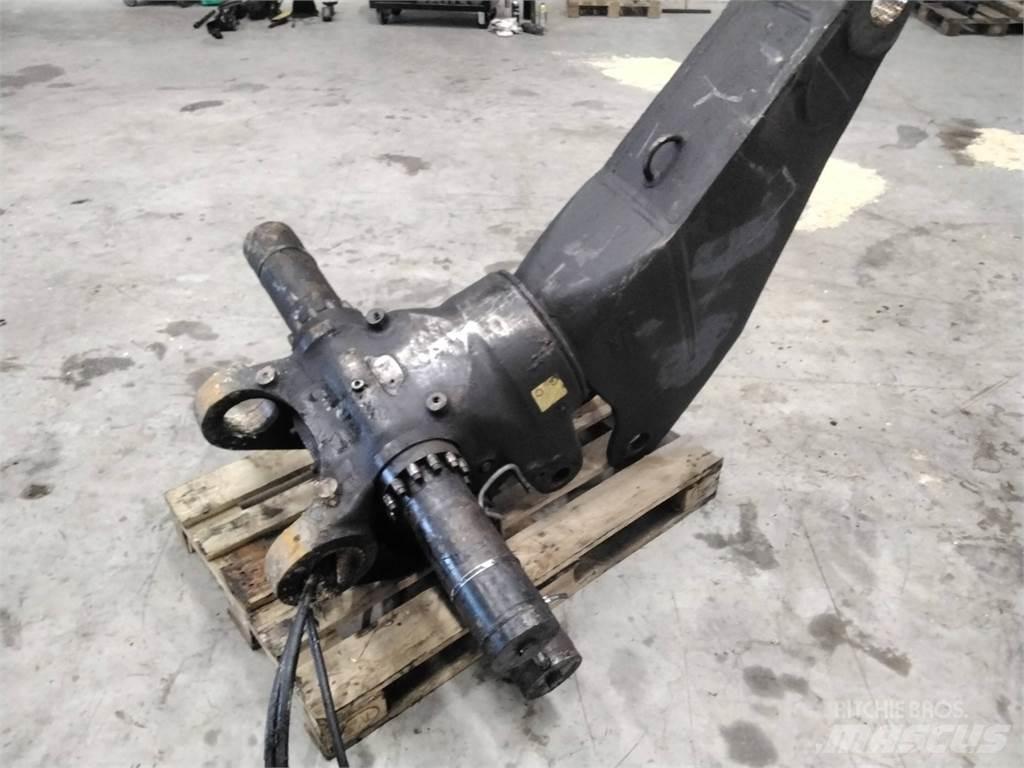 Loglift 200v Dvigala za gozdne kombajne