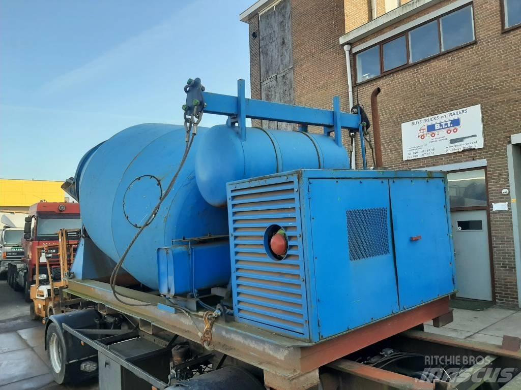 Baryval beton mixer Mešalec betona / malte