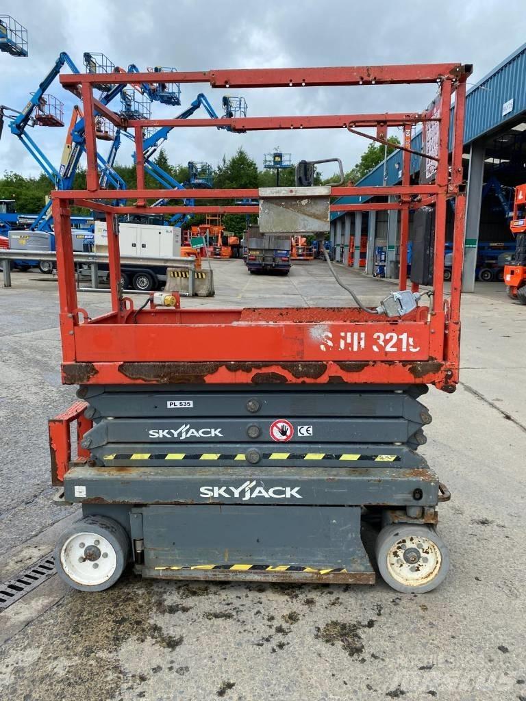 SkyJack SJ 3219 Škarjaste dvižne ploščadi