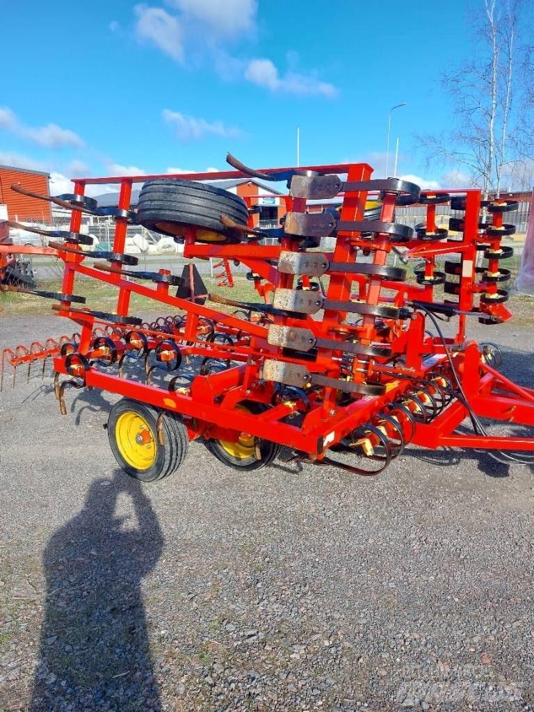 Väderstad NZF 450 Brane