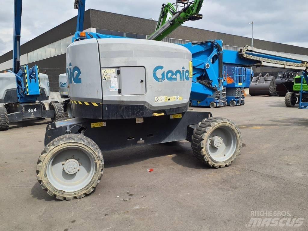 GENIE Z-62/40 Zglobne dvižne ploščadi