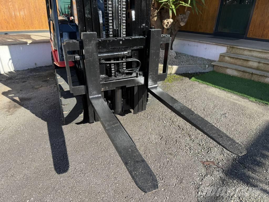 Manitou MI 35 D Dizelski viličarji