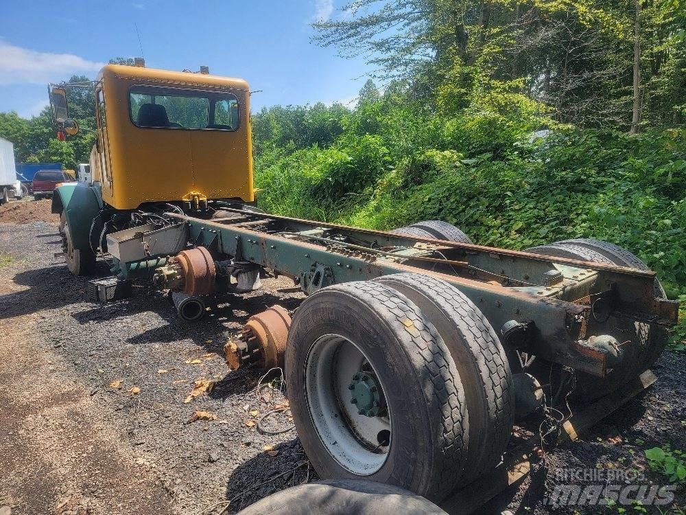 Peterbilt 357 Kiper tovornjaki