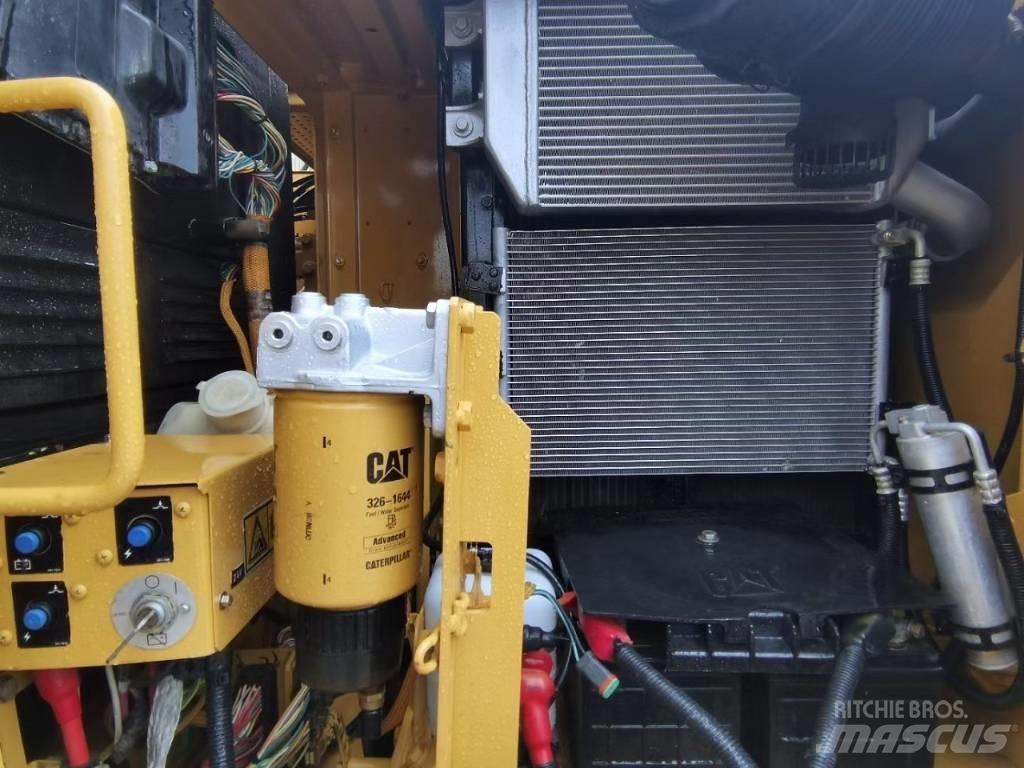 CAT 313D2GC Midi bagri 7t – 12t