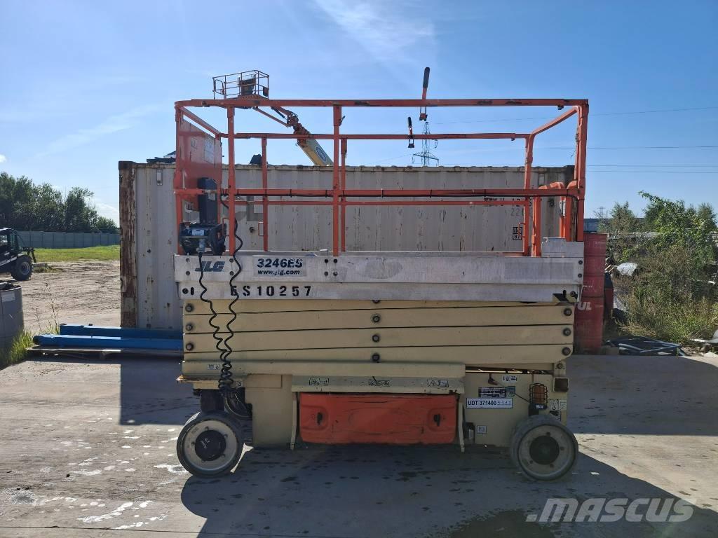 JLG 3246ES Škarjaste dvižne ploščadi