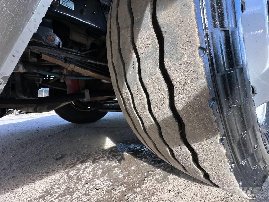 Mack LEU 613 Komunalni tovornjaki