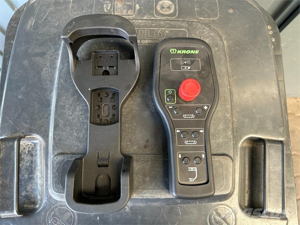 Krone GX 440 Oprema za polaganje in upravljanje