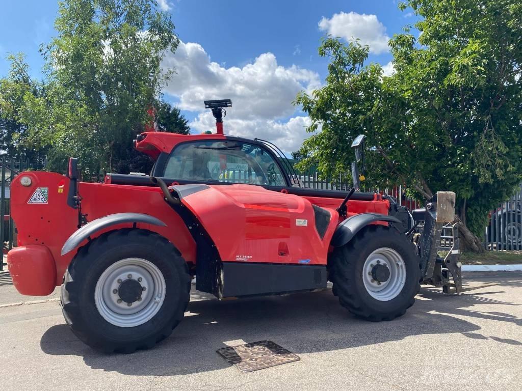 Manitou MT 1440 Teleskopski viličarji