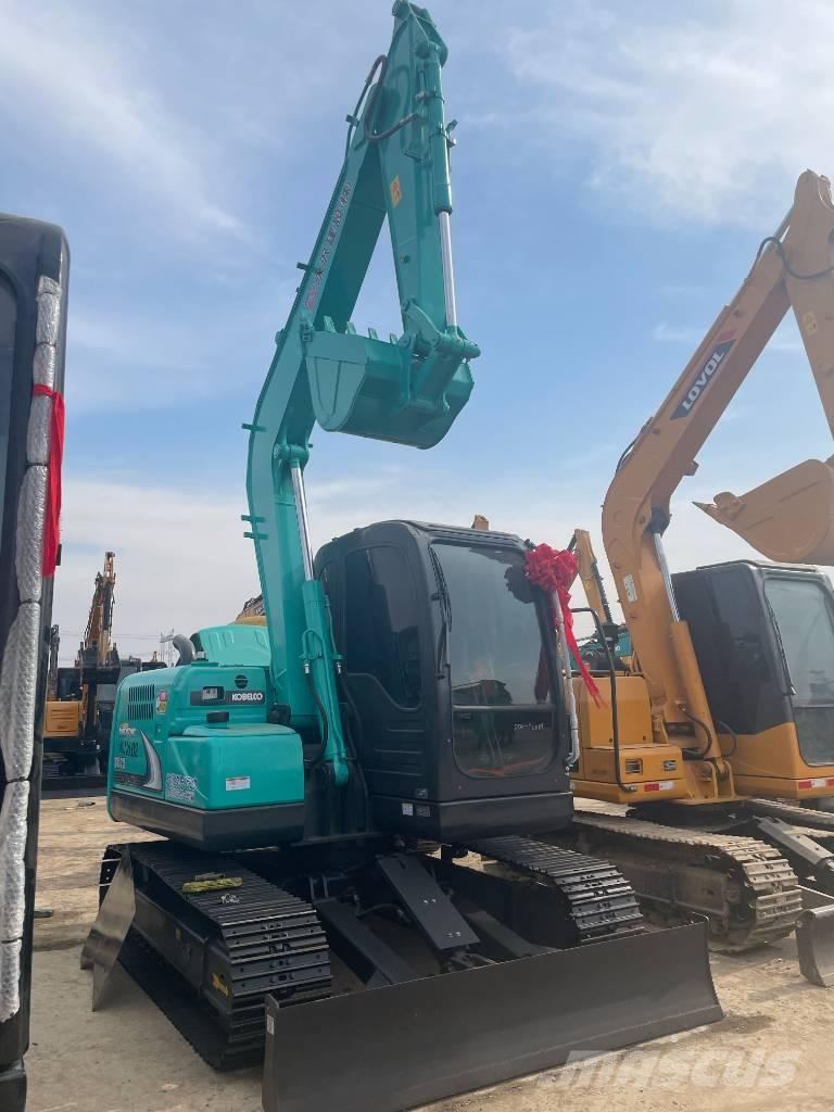Kobelco SK 75 Bagri goseničarji