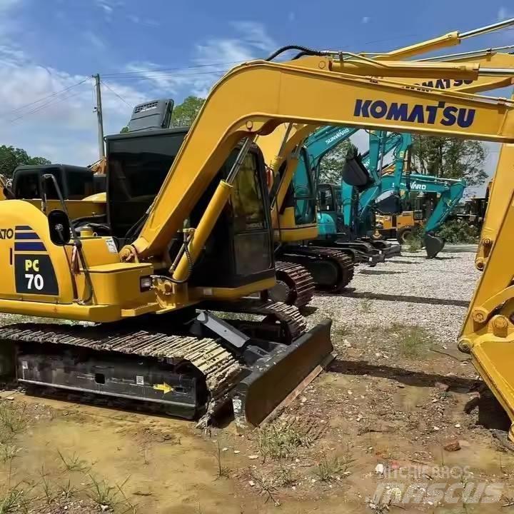 Komatsu PC70 Bagri goseničarji