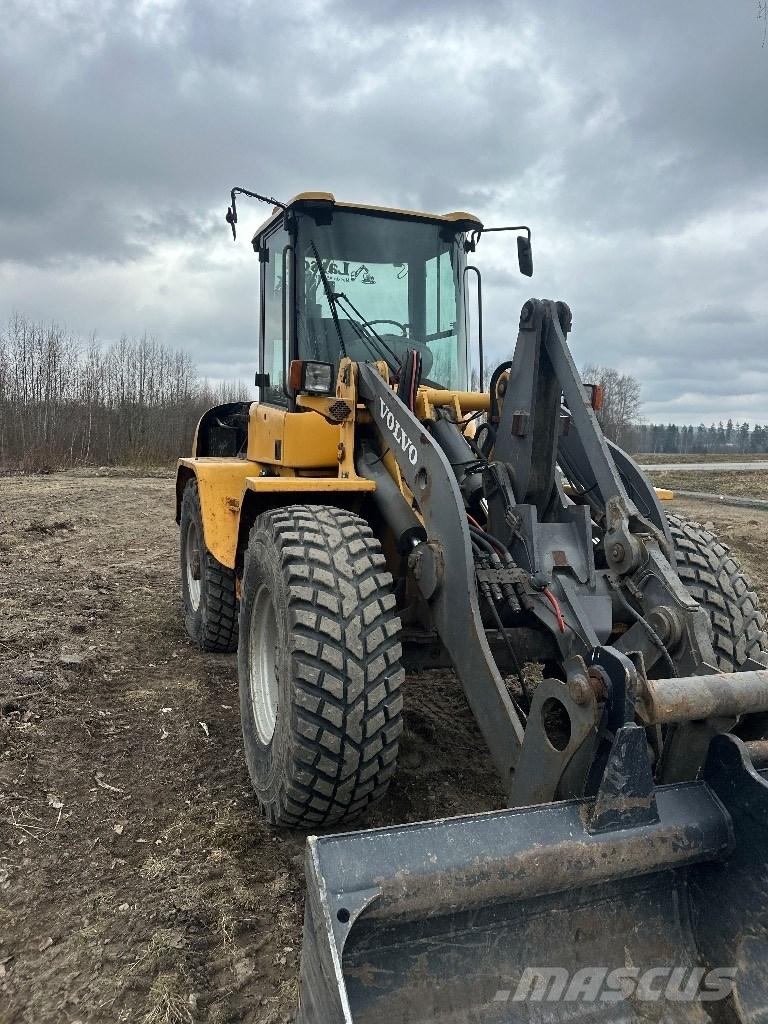 Volvo L 40 B TPS Kolesni nakladalci