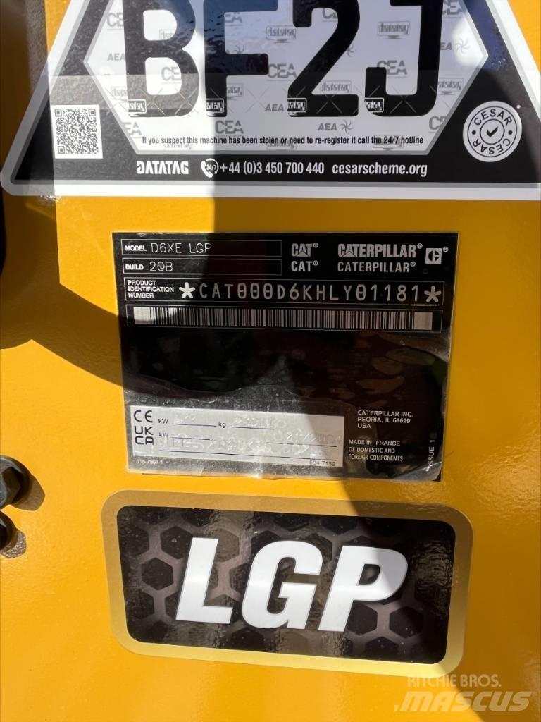 CAT D 6 XE LGP Buldožerji goseničarji