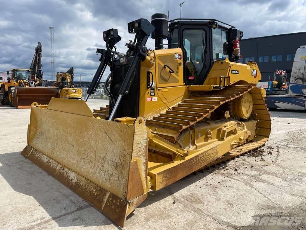 CAT D 6 XE LGP Buldožerji goseničarji