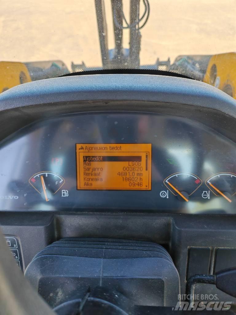 Volvo L 90 G Kolesni nakladalci