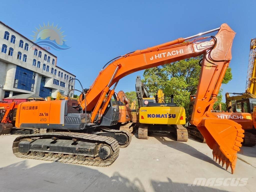 Hitachi ZX 210 Bagri goseničarji