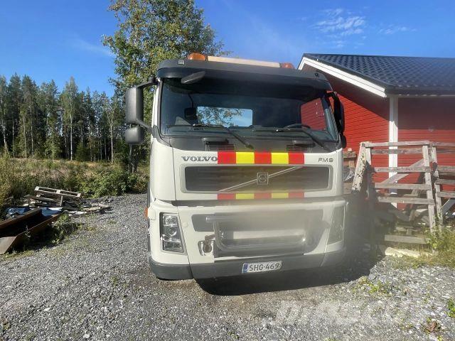 Volvo FM9 Razstavljivi tovornjaki z žičnimi dvigali