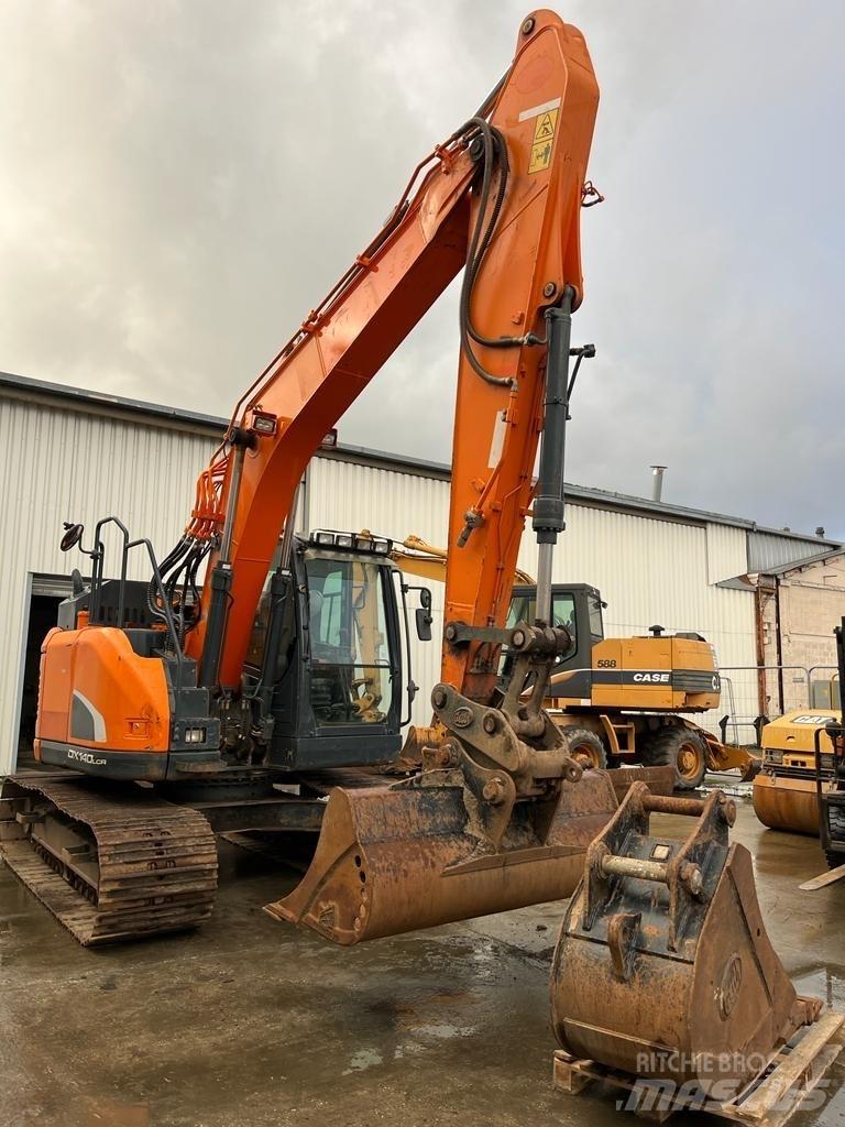 Doosan DX140 LCR Bagri goseničarji