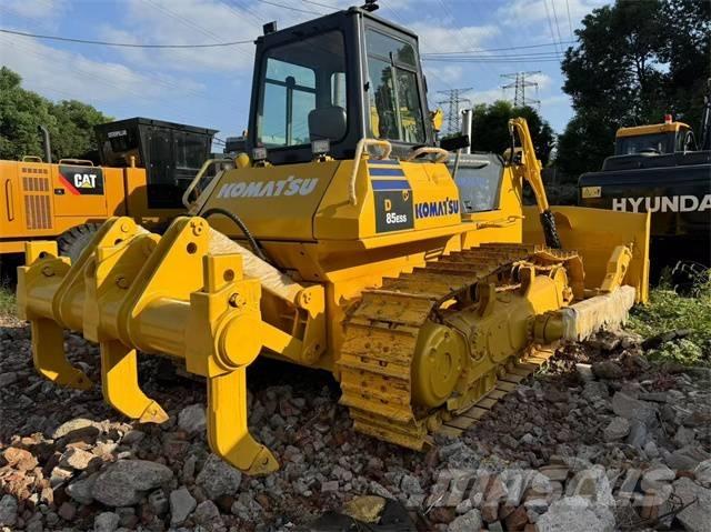 Komatsu D 85 EX Buldožerji goseničarji