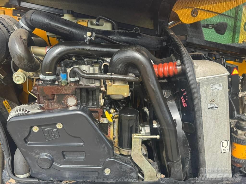 JCB 526-56 Agri Kmetijski teleskopski nakladalci