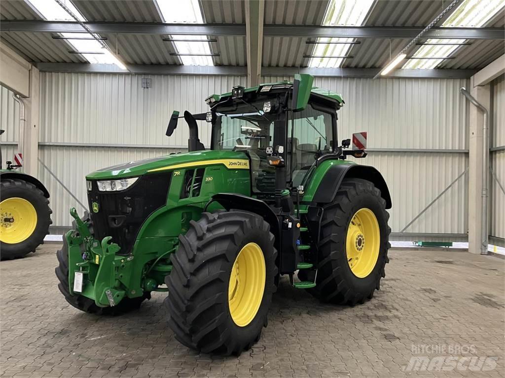 John Deere 7R 330 Traktorji