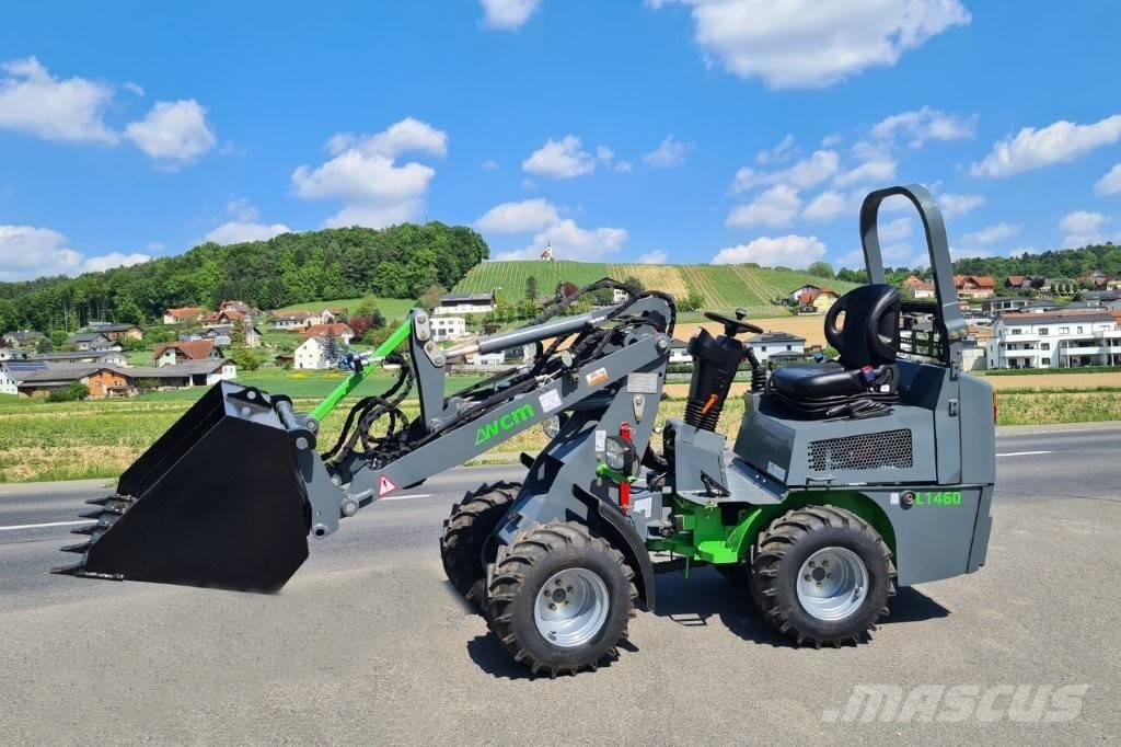 WCM L1460 Čelni nakladalci in kopači