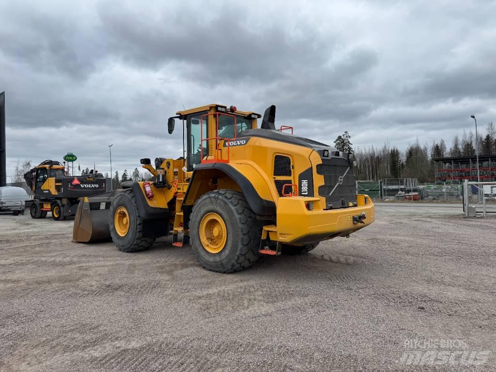 Volvo L 180 H Kolesni nakladalci