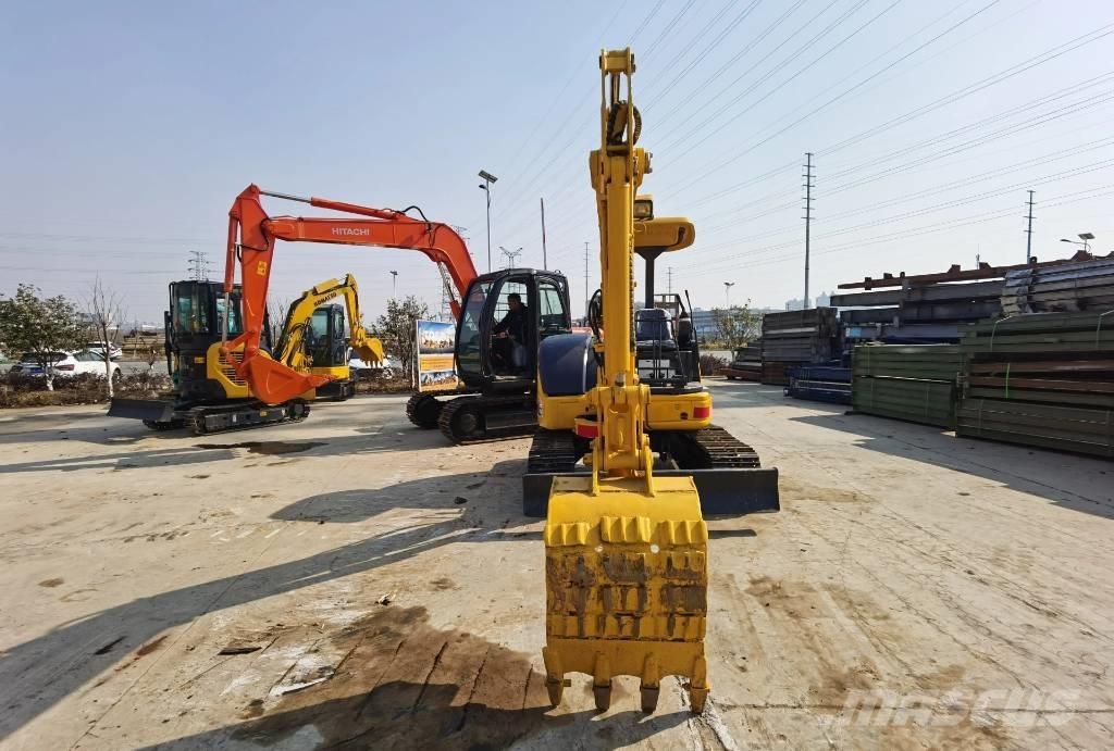 Komatsu PC 40 MR Mini bagri <7t