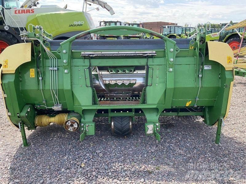Krone BIG X 630 Stroji za krmo na lastni pogon