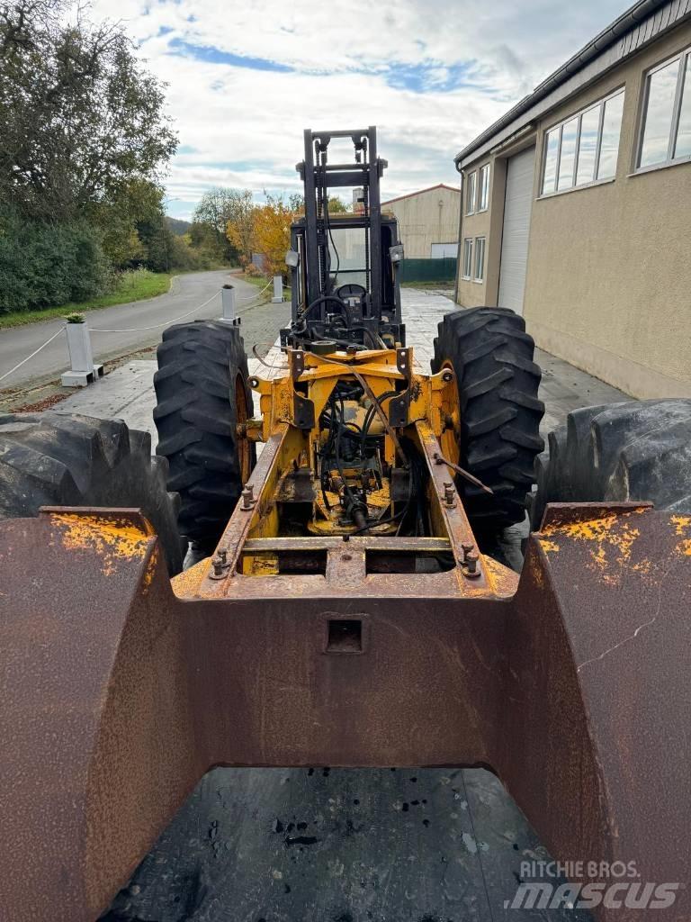 John Deere 540 B Skiderji