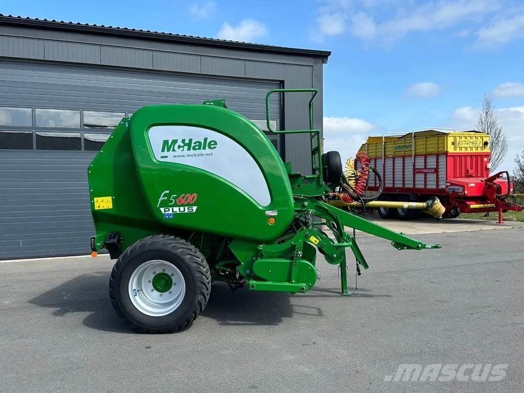 McHale F5600 plus Kombajni za krmo